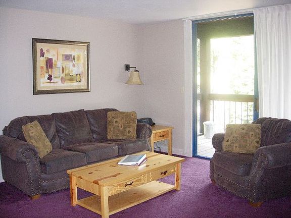 2nd image of 3176 Aspen Grv #3