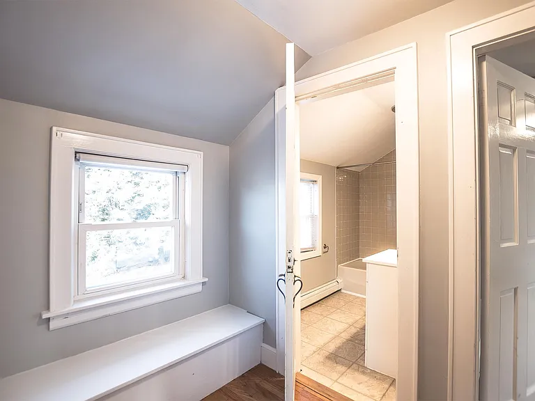 70 Johnson St — Photo 10
