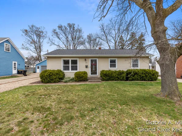 1701 Blanchard St SW, Wyoming, MI 49519