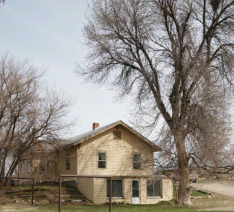 2nd image of 2677 Horseshoe Ln