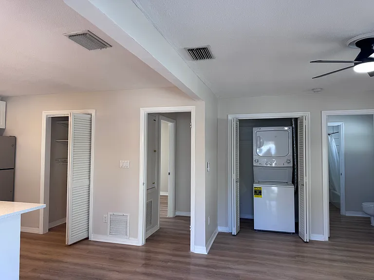 5547 Kingswood Dr — Photo 8