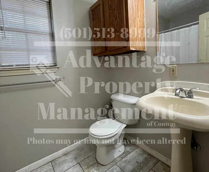 515 3rd Ave #B — Photo 4