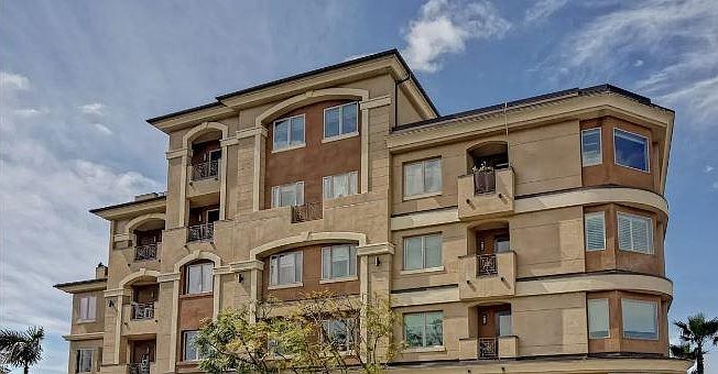 1st image of 3927 Albatross St #201