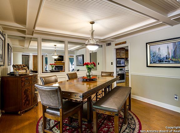 5th image of 4515 Emory Oak Woods