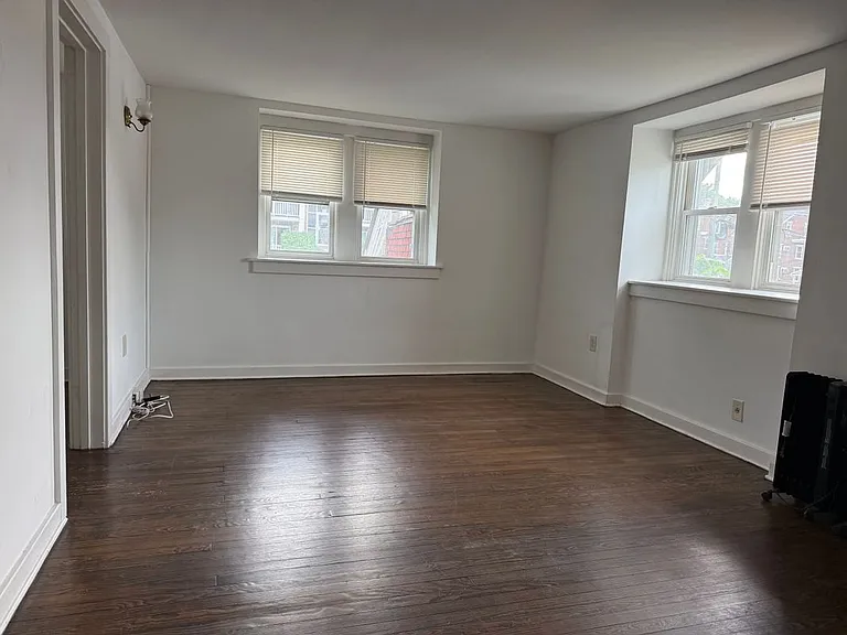 502 Church St #2 — Photo 3