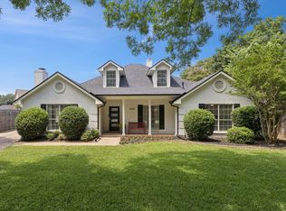 3328 Circlewood Ct, Grapevine, TX 76051