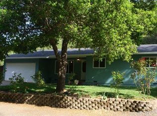 207 Theresa Dr, Cloverdale, CA 95425