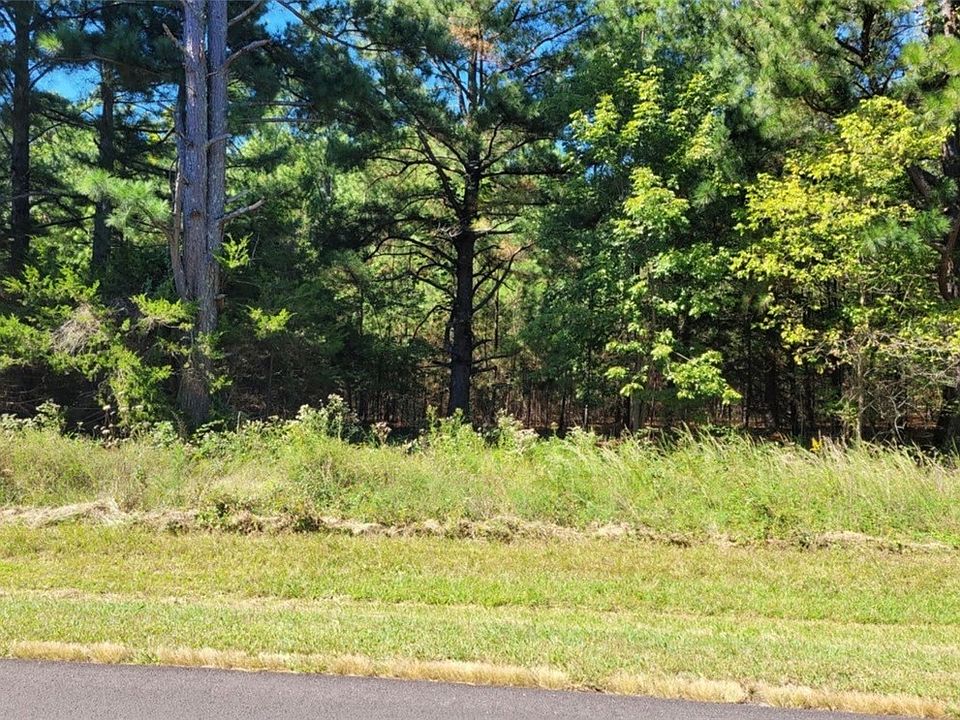 2nd image of Stirling Dr #7