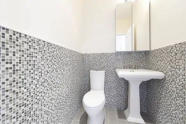 Rented by Link NY Realty