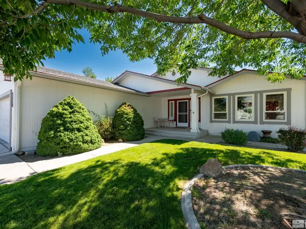 693 Ann Way, Gardnerville, NV 89460