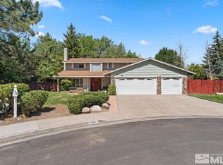 861 Willow Creek Way, Reno, NV 89509