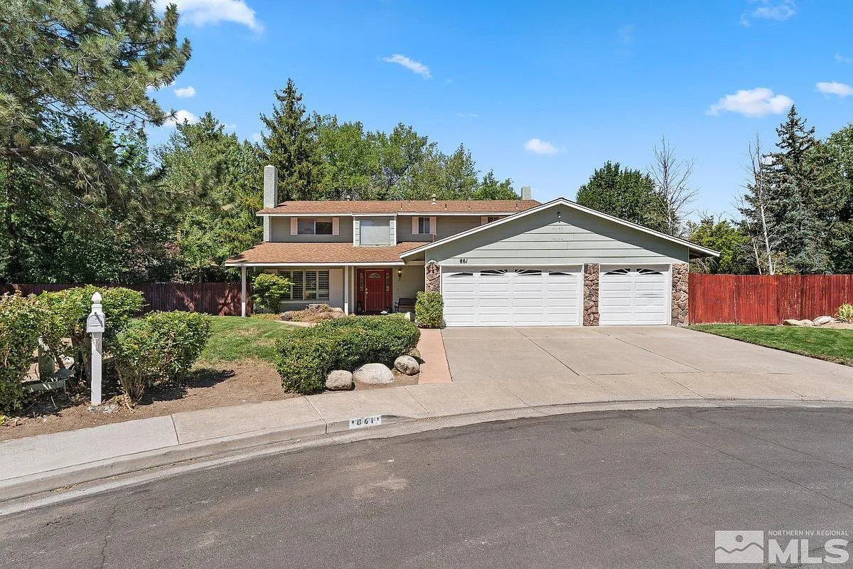 861 Willow Creek Way photo 1