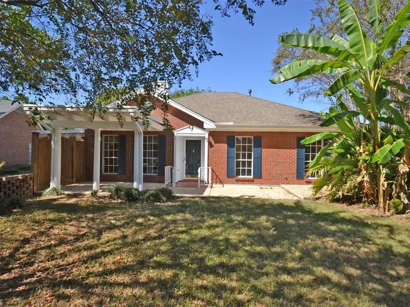 406 Fieldstone Ct, Montgomery, AL 36117