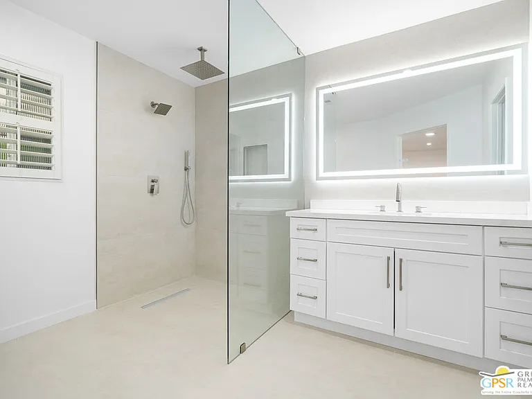 2750 E Vincentia Rd — Photo 49