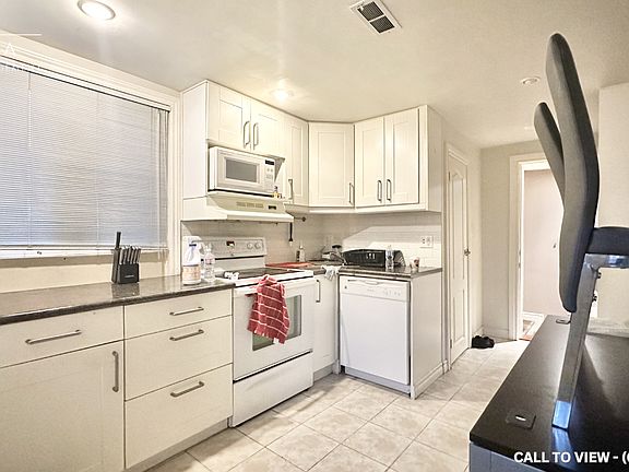 4th image of 44 Guildcrest Dr #2