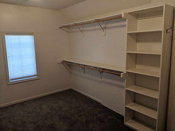 Master walk in closet 