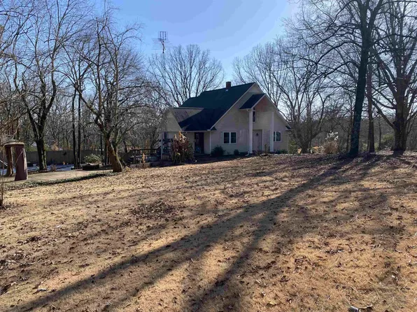 2345 Piney Creek Rd, Lexington, TN 38351