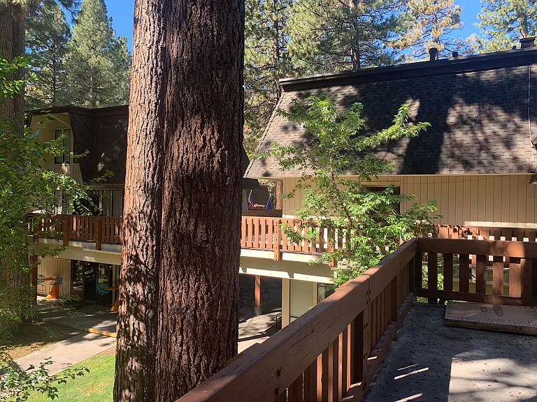 120 Country Club Dr #29 — Photo 23