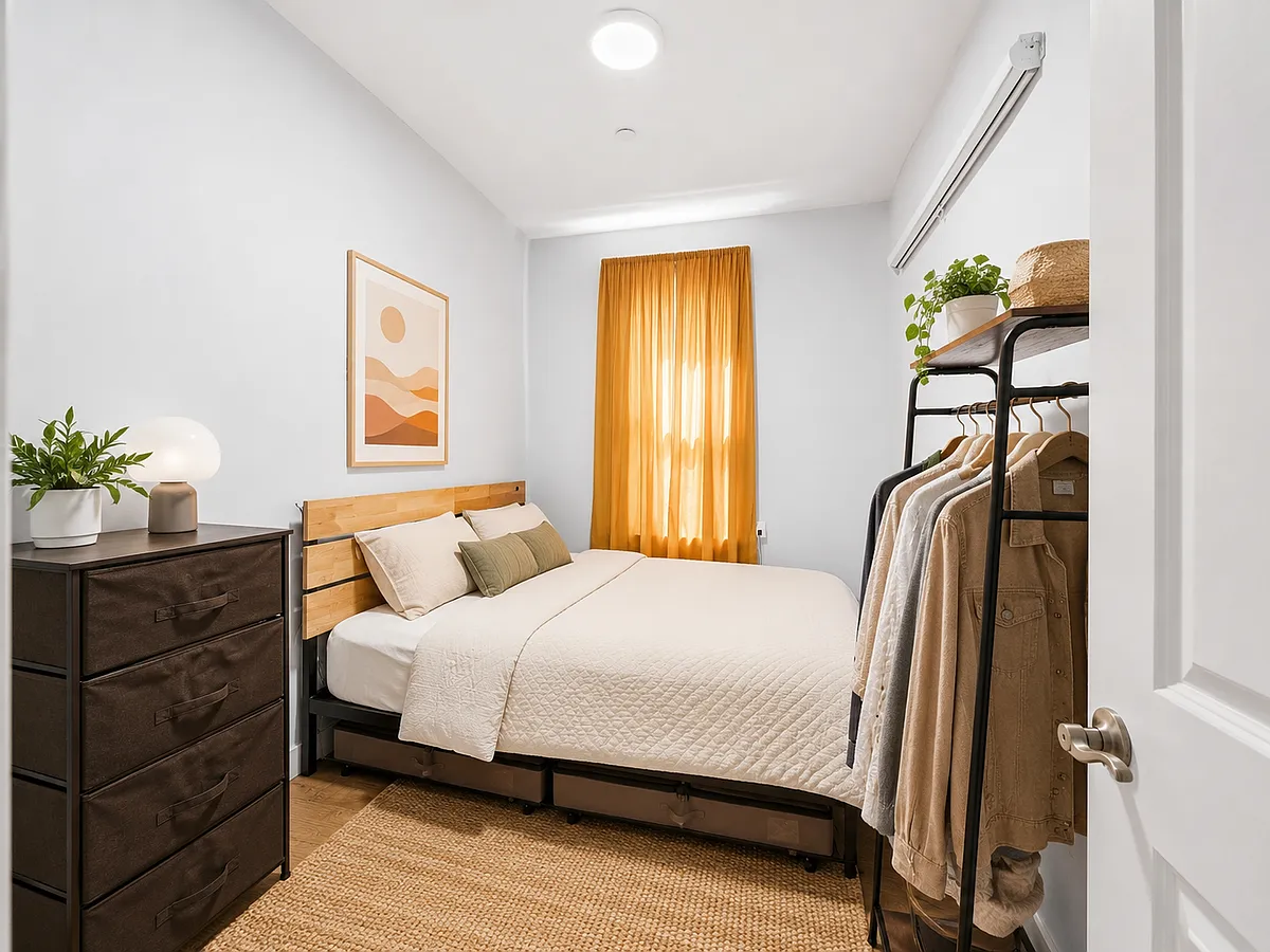 Building Photo - 321 Eldert St #4R