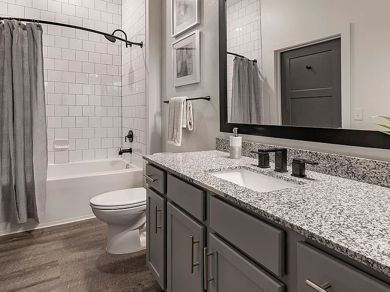 Experience luxury in this beautifully designed bathroom, combining style and comfort.