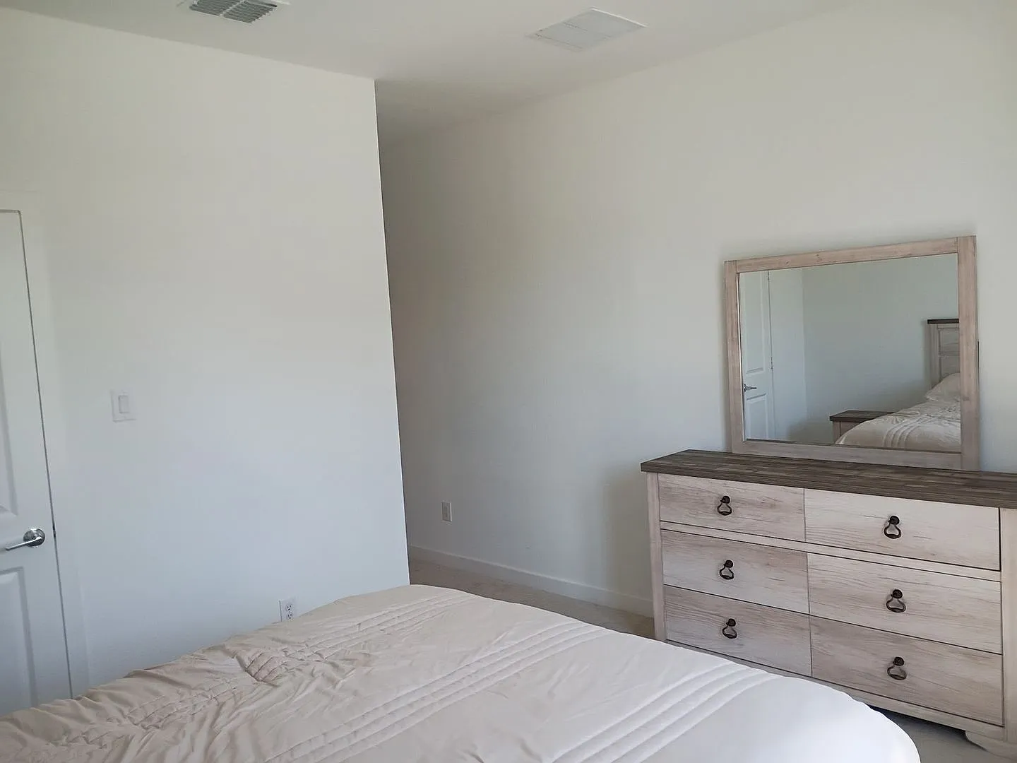 Massively Stunning 5BR House in Mesquite - Solterra Family Community Amenities — Photo 2