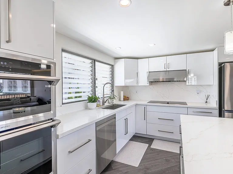 2638 Nakookoo St #501 — Photo 3