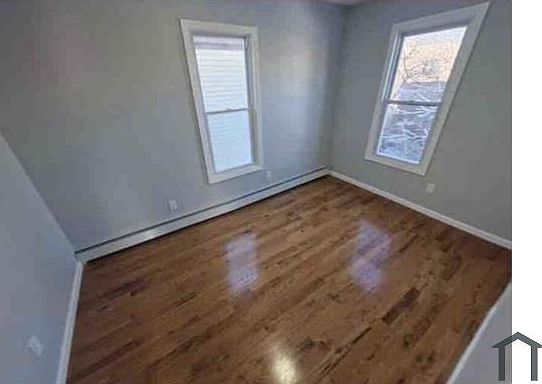 4th image of 1513 Rosedale Ave #2