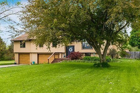 3rd image of 2554 Karok Dr
