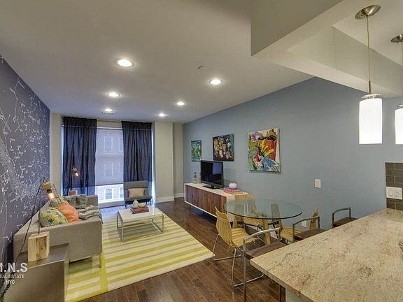 4th image of 456 Grand St #4AA