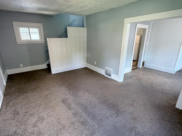 1032 Neptune Ave — Photo 3