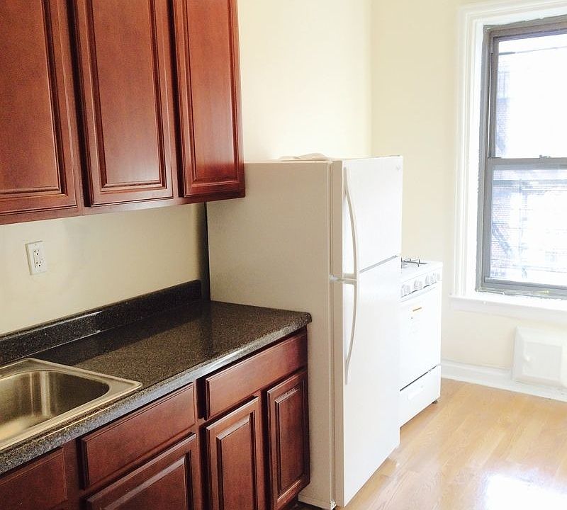 1st image of 351 E 21st St APT 2H