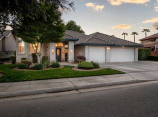 926 Trabon Way, Madera, CA 93637