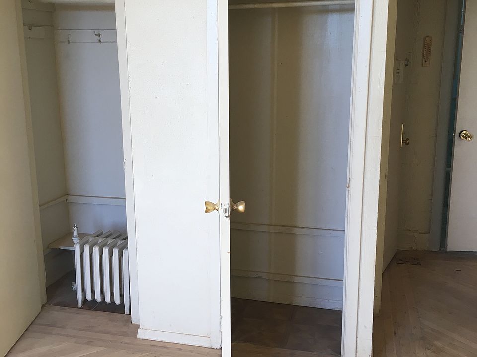 2nd image of 545 Franklin Ave APT 3