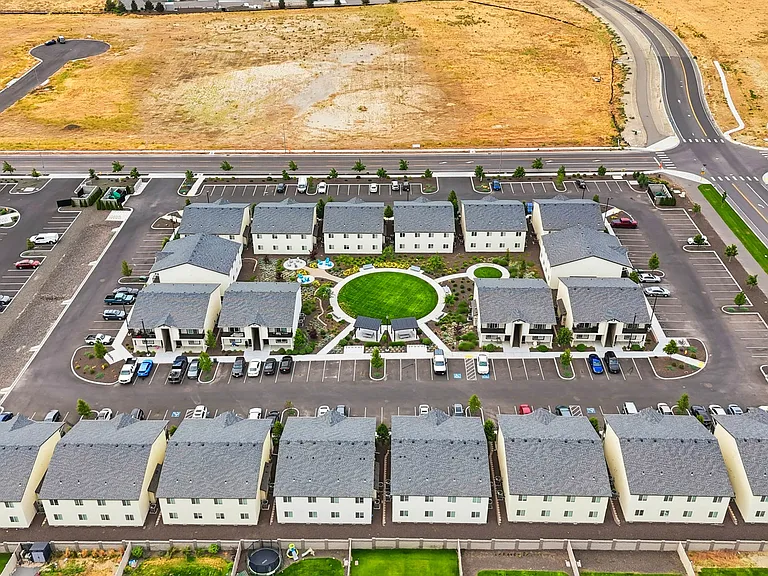 The Flats at West Richland — Photo 39
