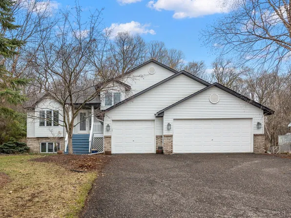 1345 Woods Creek Dr, Delano, MN 55328