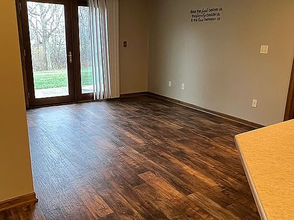 Dining area off the kitchen