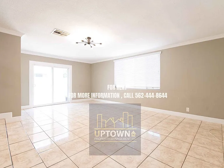 9415 Linden St — Photo 3
