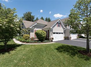 20 Watkins Dr UNIT 20, Newtown, CT 06470