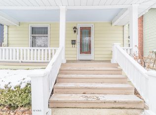 2025 Forest Ave, Lansing, MI 48910