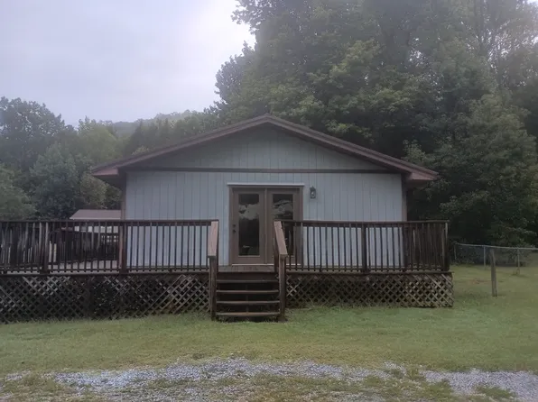 1125 Rock Creek Rd, Erwin, TN 37650
