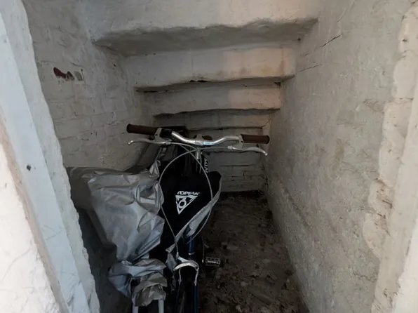 49 Saint Marks Avenue image 16 of 21