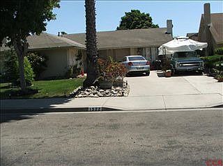 2nd image of 1322 Smoke Tree Ln
