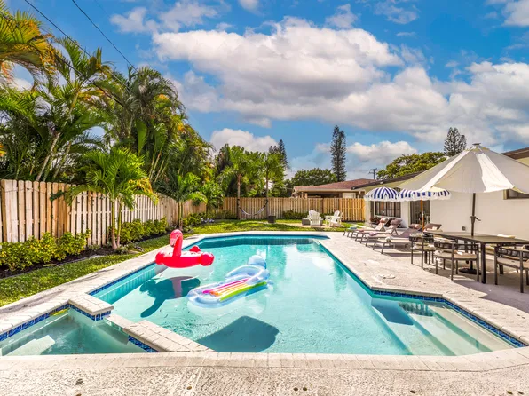4720 NE 18th Terrace, Fort Lauderdale, FL 33308