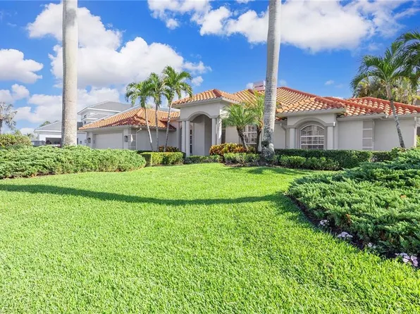 8909 Lely Island CIR, NAPLES, FL 34113