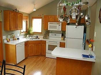 3rd image of 2305 Corn Dr