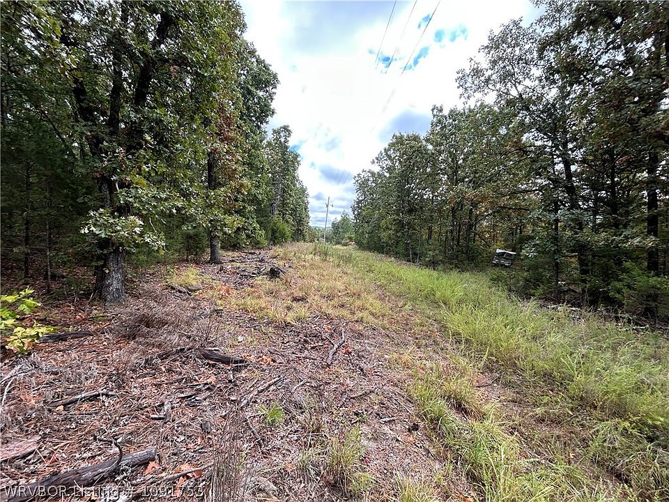 2nd image of Dry Hill Rd