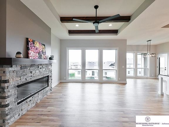 4th image of 10006 S 187th St