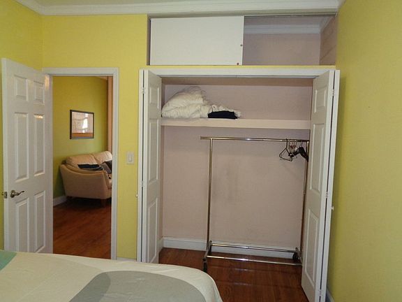 5th image of 2168 35th St APT 3C