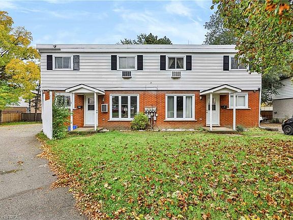2nd image of 23 Brenda Ct