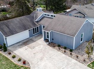 1901 Oak Cliff Dr, Columbia, MO 65203